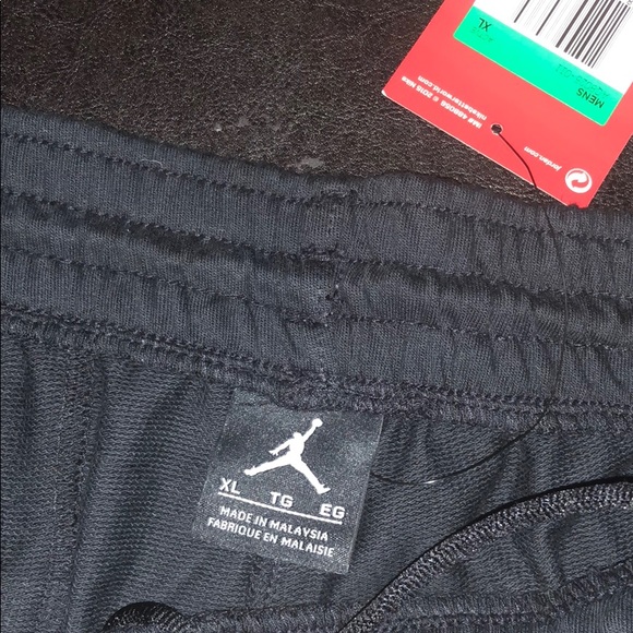 New Air Jordan Shorts - Picture 2 of 4